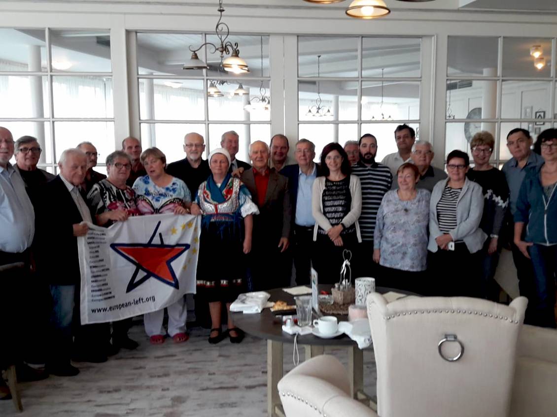 Gruppenfoto mit Diana Golze